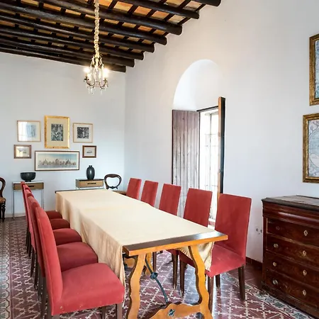 Casa Palacio De La Carrera Fuentes de Andalucia
